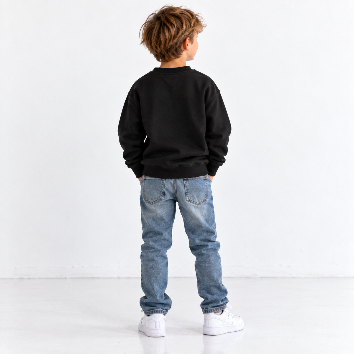 Crewneck noir premium pour garçon L’ATELIER 514 vu de dos